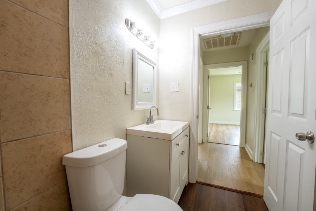 220 Armstrong Street Houston, TX 77029 - Photo 18 of 26