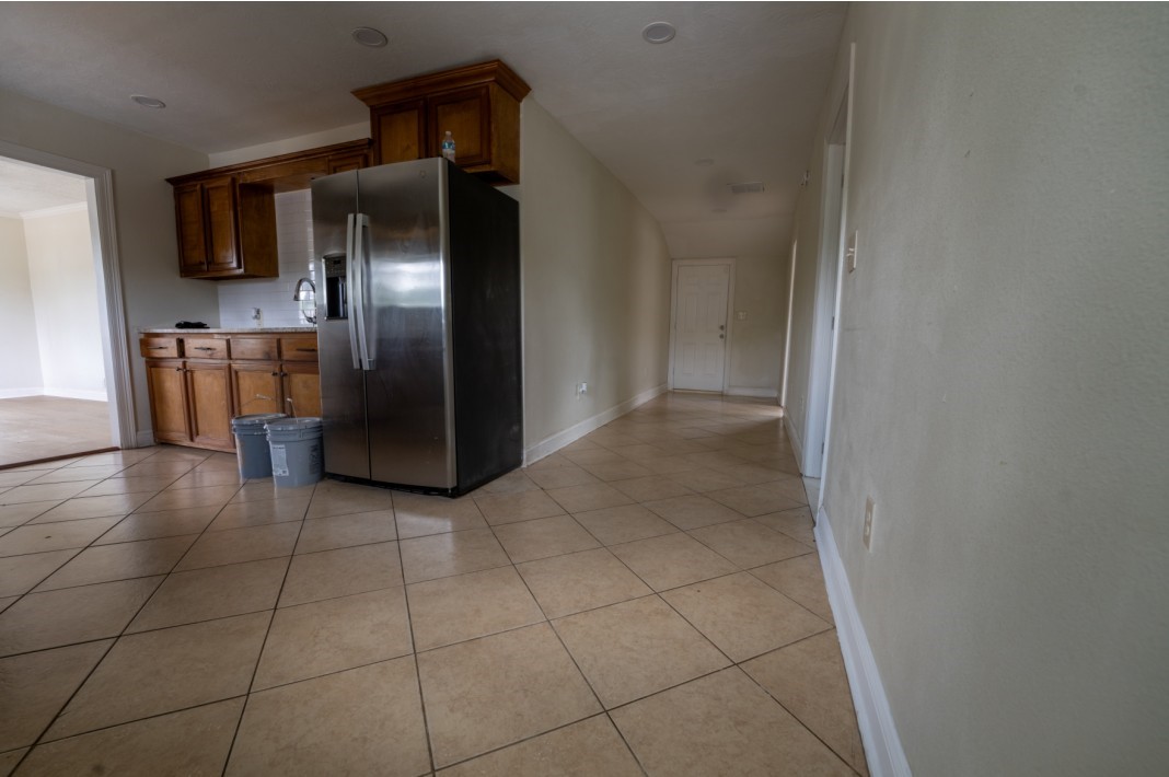 220 Armstrong Street Houston, TX 77029 - Photo 3 of 26