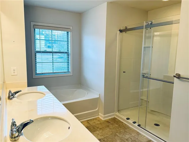 $339,900 | 5759 Graywind Trail, South Fulton, GA 30349