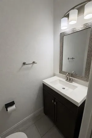 $2,650 | 7704 Danuers Lane, Arlington, TX 76002