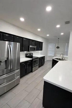 $2,650 | 7704 Danuers Lane, Arlington, TX 76002