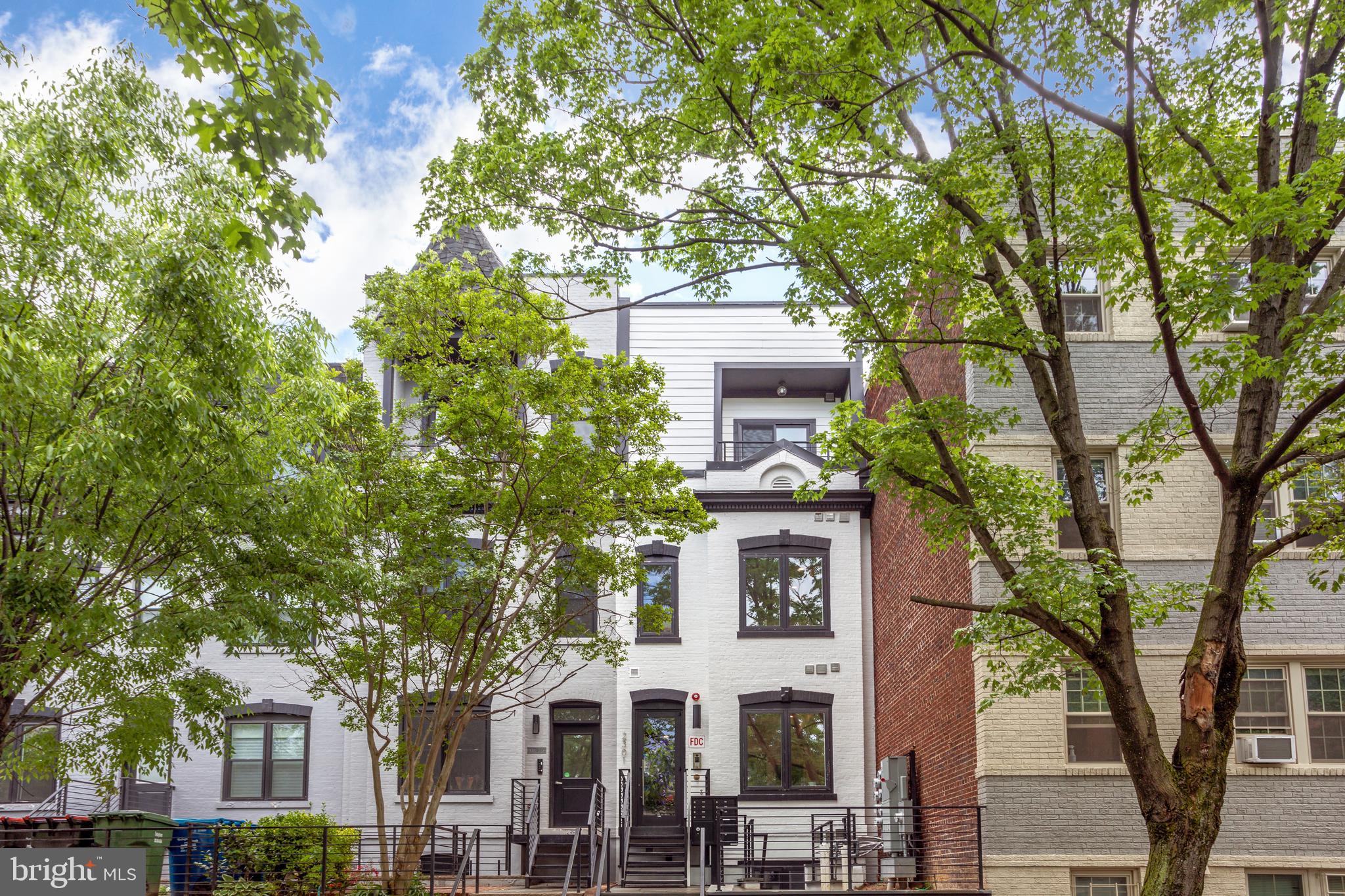 2301 Ontario Road Northwest, Unit 101 Washington, DC 20009 - Photo 24 of 24 front view of a building