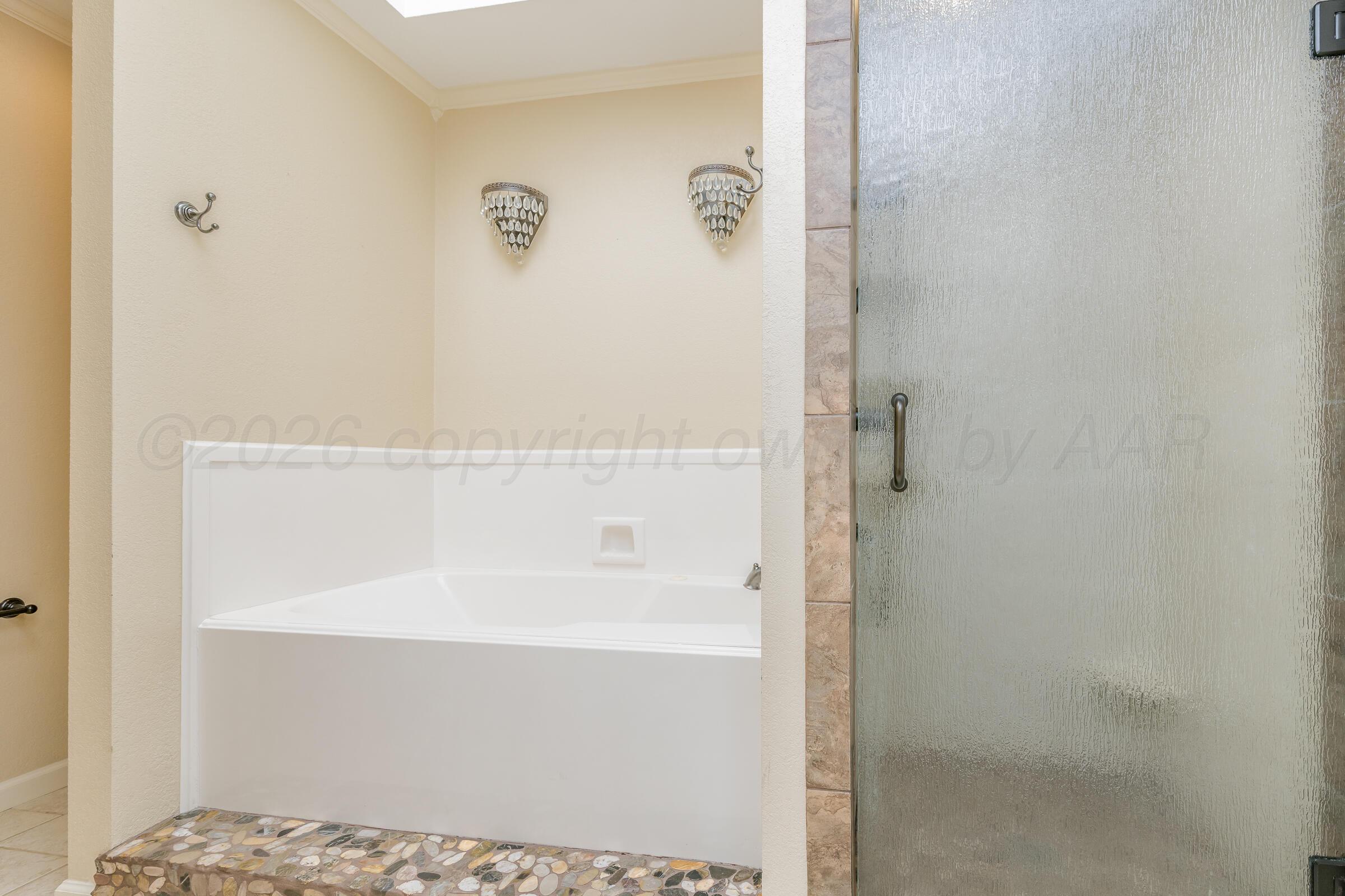 8613 Venice Drive Amarillo, TX 79110 - Photo 18 of 22 8613 Venice 20