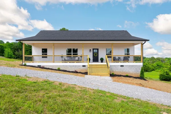 $315,000 | 146 Young Lane, Gainesboro, TN 38562