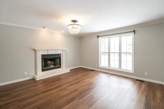 $2,130 | 2553 Emerald Court, Clarksville, TN 37042