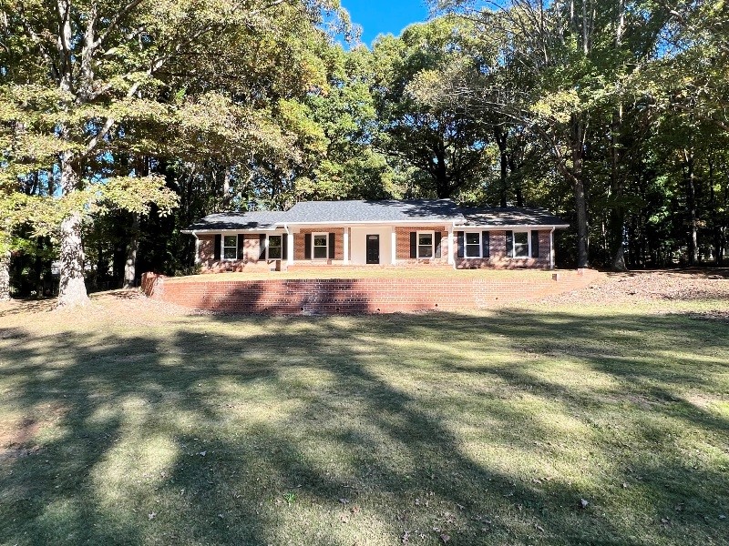 200 Kings Road Anderson, SC 29621 - Photo 2 of 37 Rebuilt retention wall & sidewalk