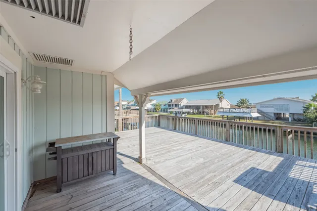 $399,999 | 1216 Sailfish Street, Bayou Vista, TX 77563