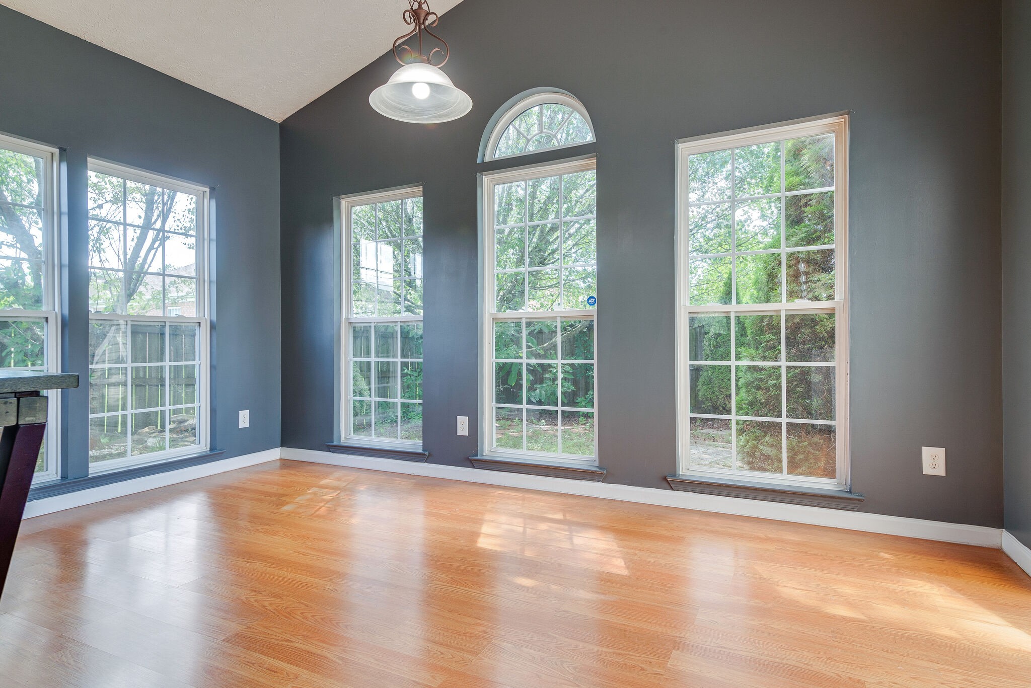 1044 Rambling Brook Road Nashville, TN 37218 - Photo 17 of 35 Gallery Image 17