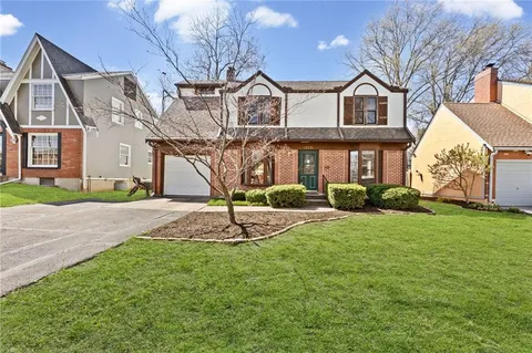 $330,000 | 7436 Harrison Street, Kansas City, MO 64131