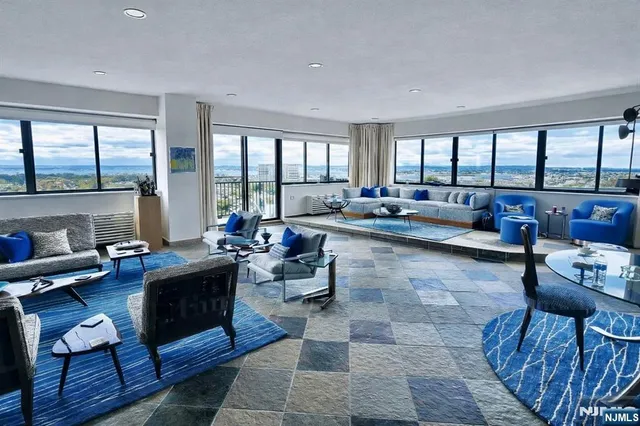 $3,999,999 | 55 Ocean Avenue, Unit PH A & B, Monmouth Beach, NJ 07750