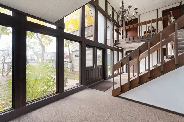 $169,900 | 125 East Mill Street, Unit 103, Wauconda, IL 60084