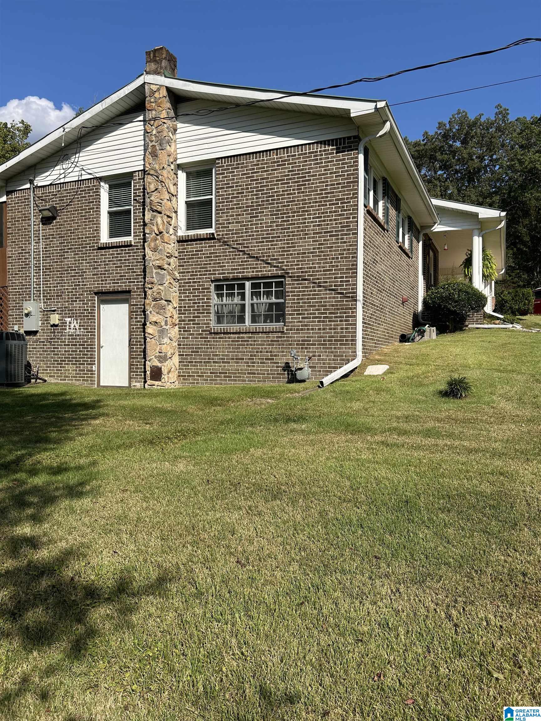 56 Kenny Street Haleyville, AL 35565 - Photo 9 of 48