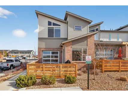 $469,900 | 19518 East Sunset Circle, Aurora, CO 80015