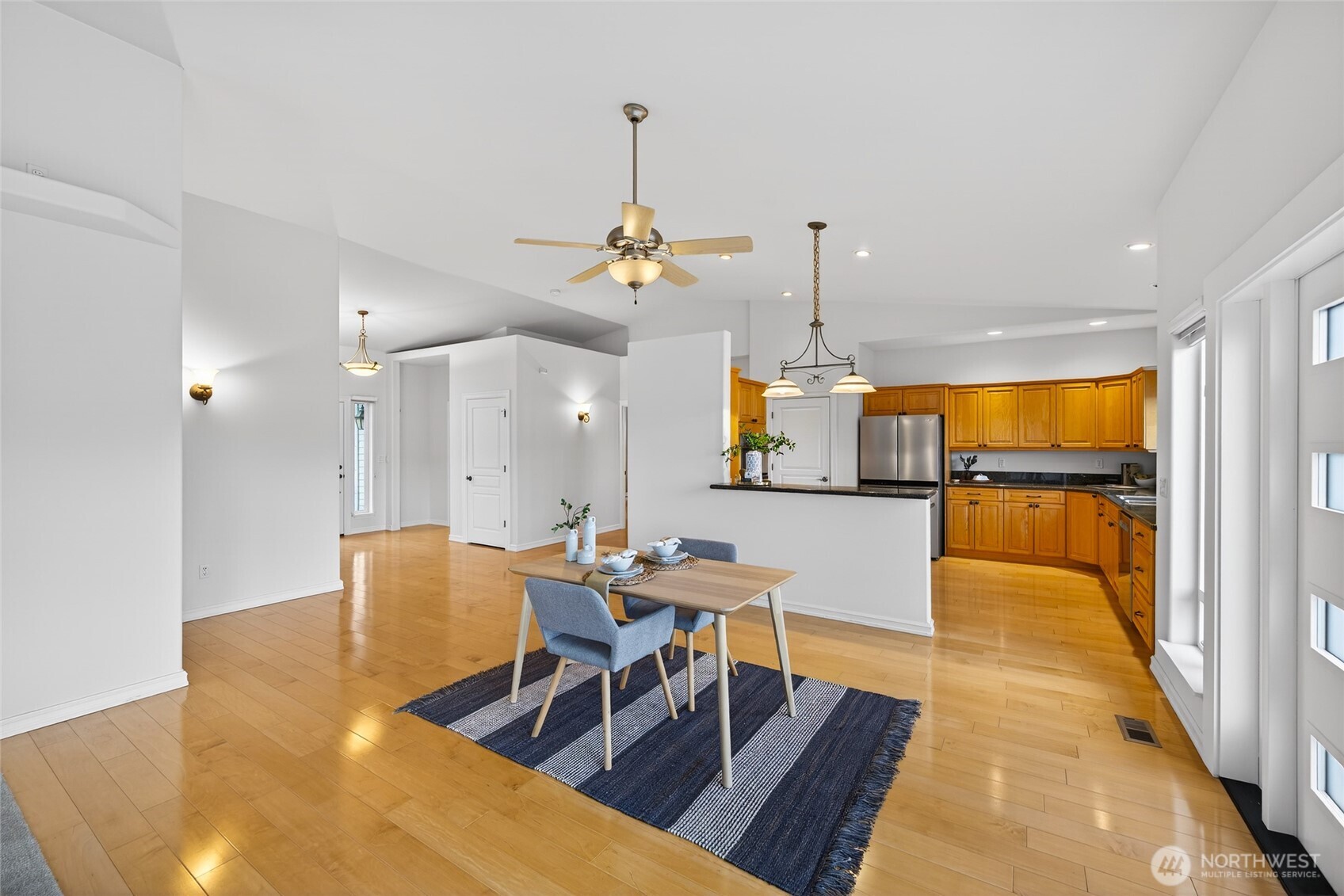 5208 Doon Way Anacortes, WA 98221 - Photo 12 of 40