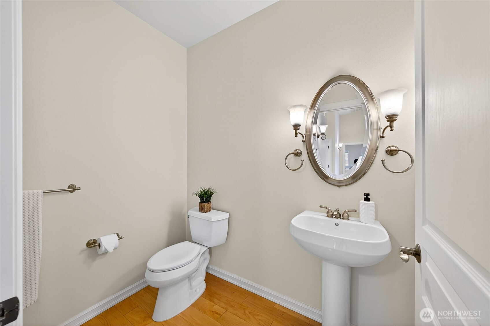 5208 Doon Way Anacortes, WA 98221 - Photo 20 of 40