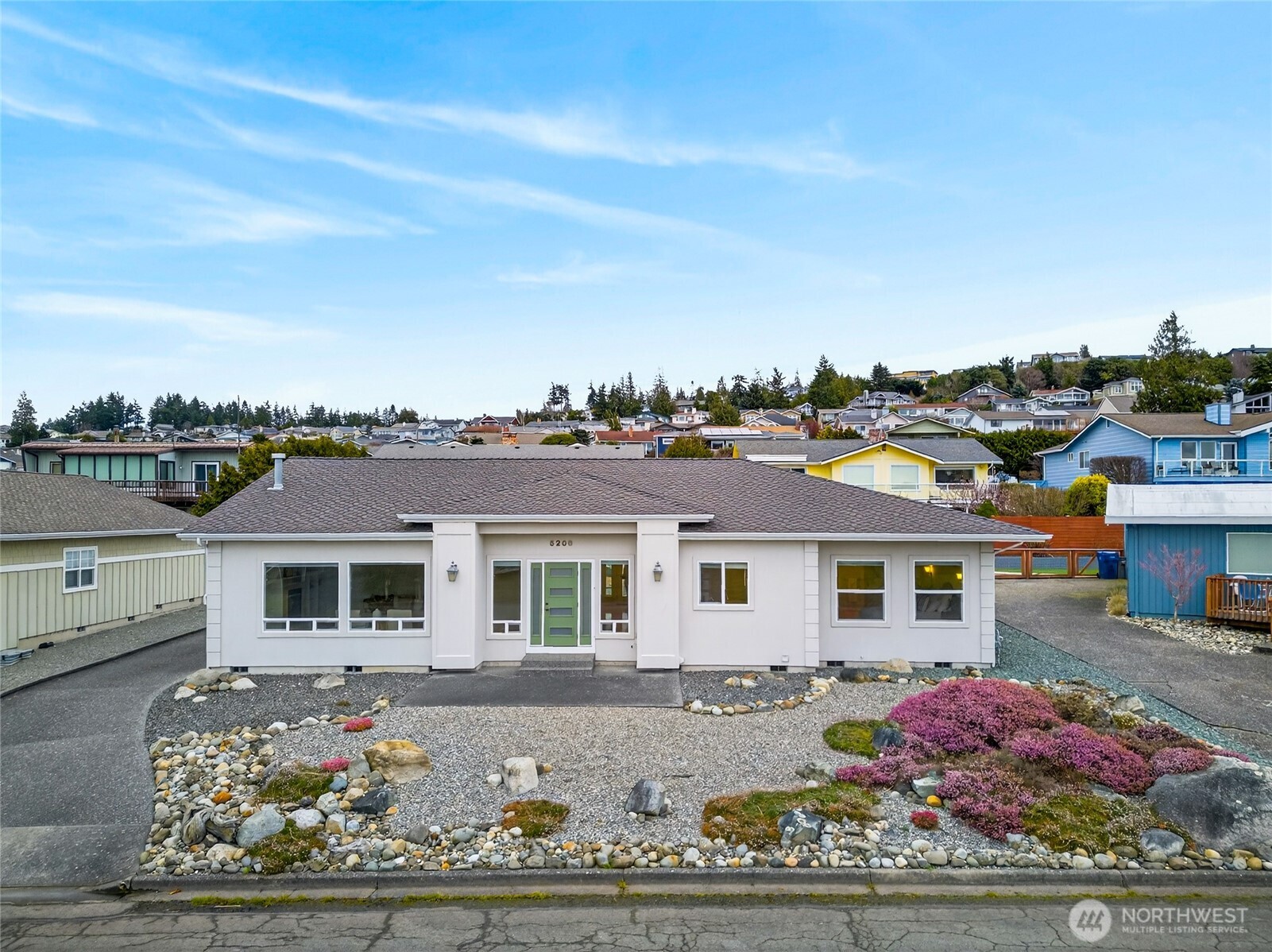 5208 Doon Way Anacortes, WA 98221 - Photo 2 of 40