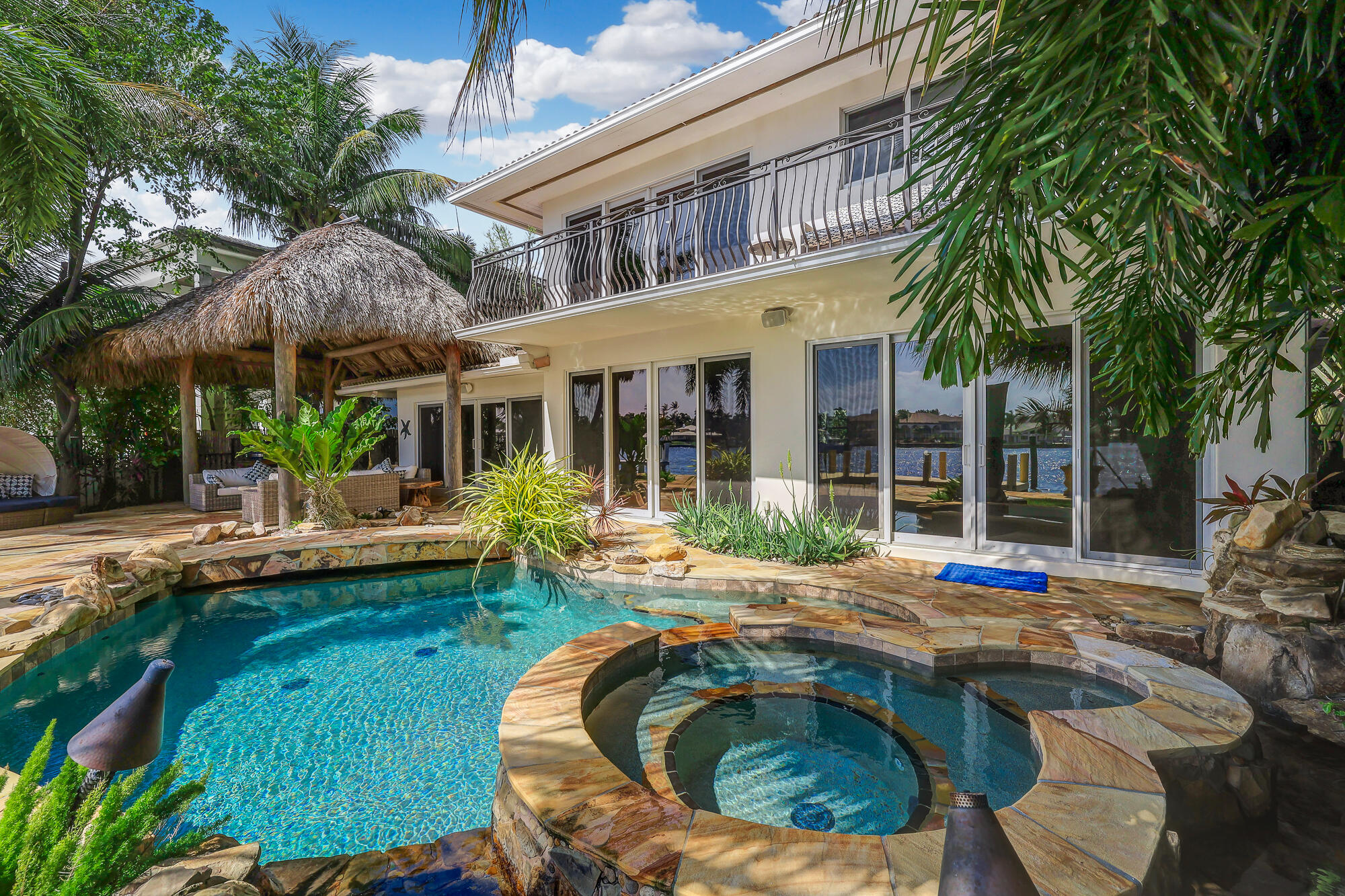 2560 Southeast 7th Drive Pompano Beach, FL 33062 - Photo 54 of 74 2560 SE Seventh Dr-54