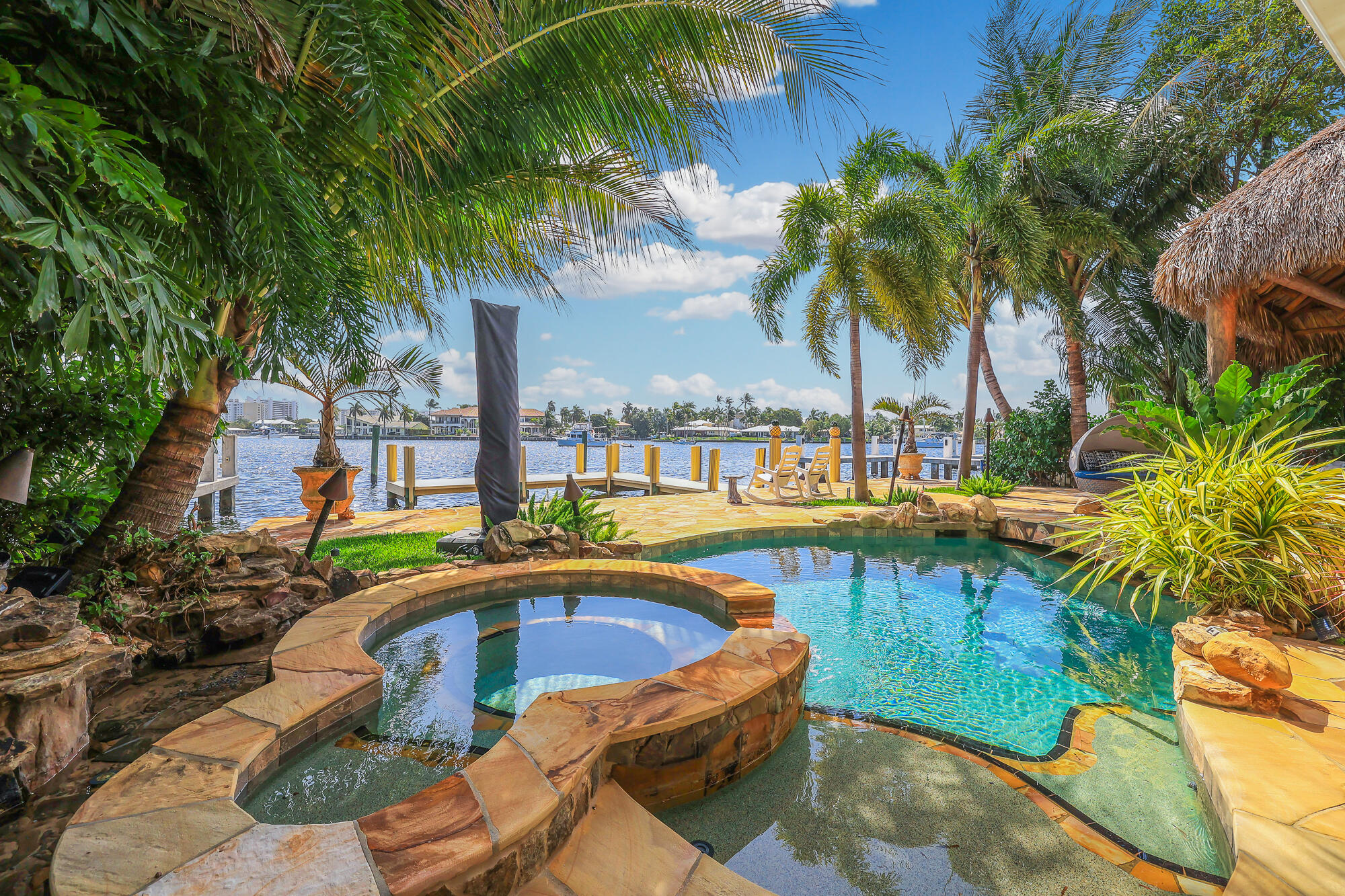 2560 Southeast 7th Drive Pompano Beach, FL 33062 - Photo 57 of 74 2560 SE Seventh Dr-57