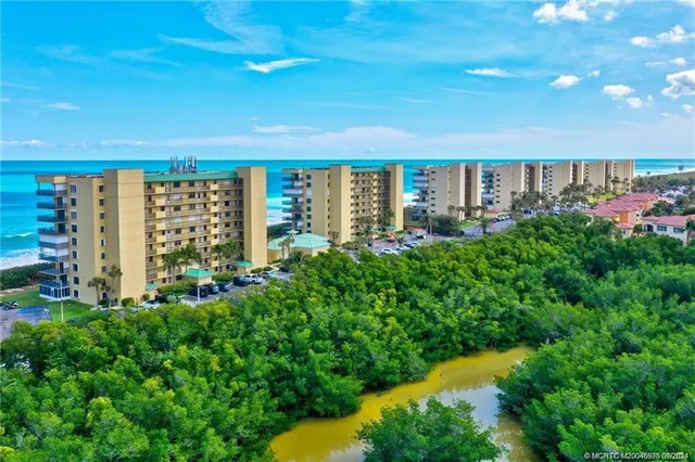 a view of a pathway with a big yard