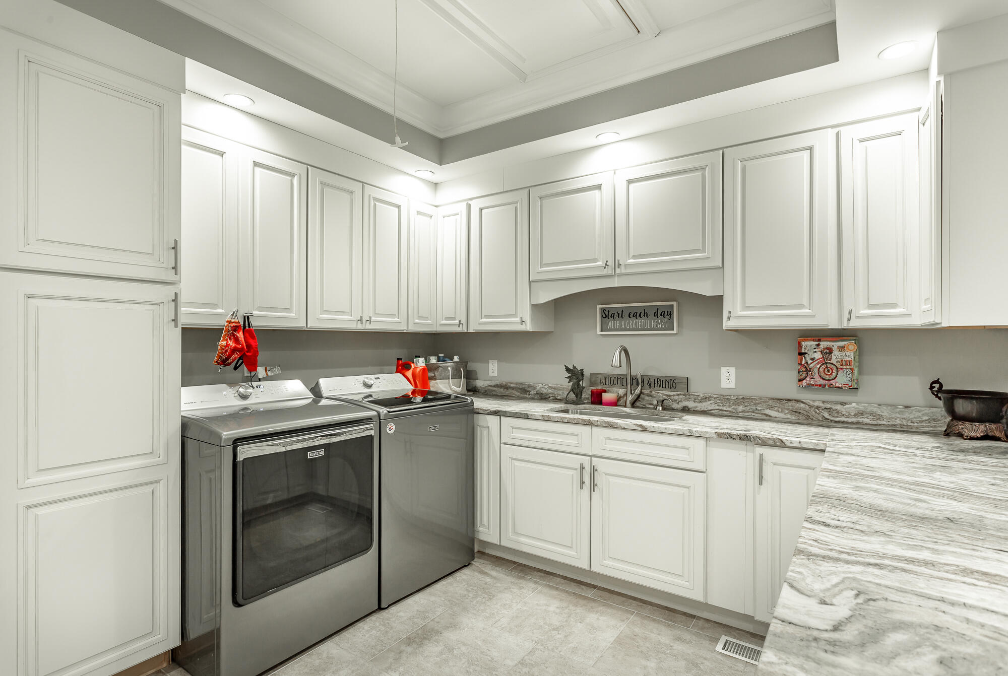 1825 Jenkins Road Chattanooga, TN 37421 - Photo 30 of 33 laundry