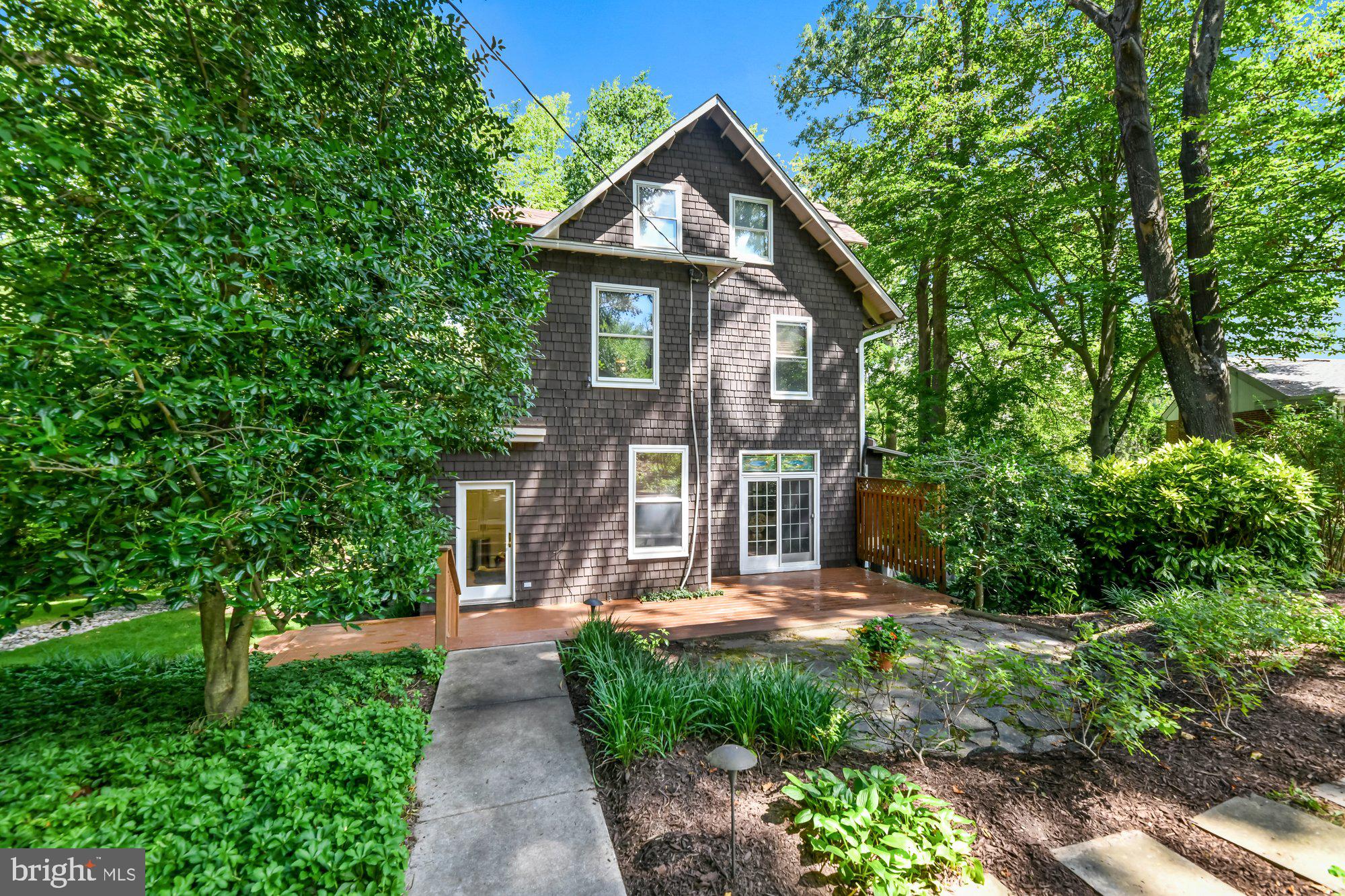 2201 Chilham Road Baltimore, MD 21209 - Photo 28 of 38