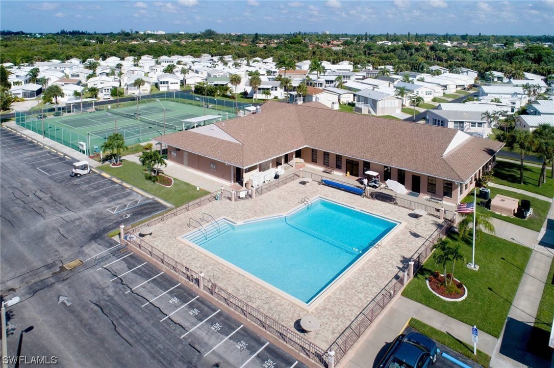19681 Summerlin Road, Unit 104F Fort Myers, FL 33908 - Photo 6 of 9 Gallery Image 6