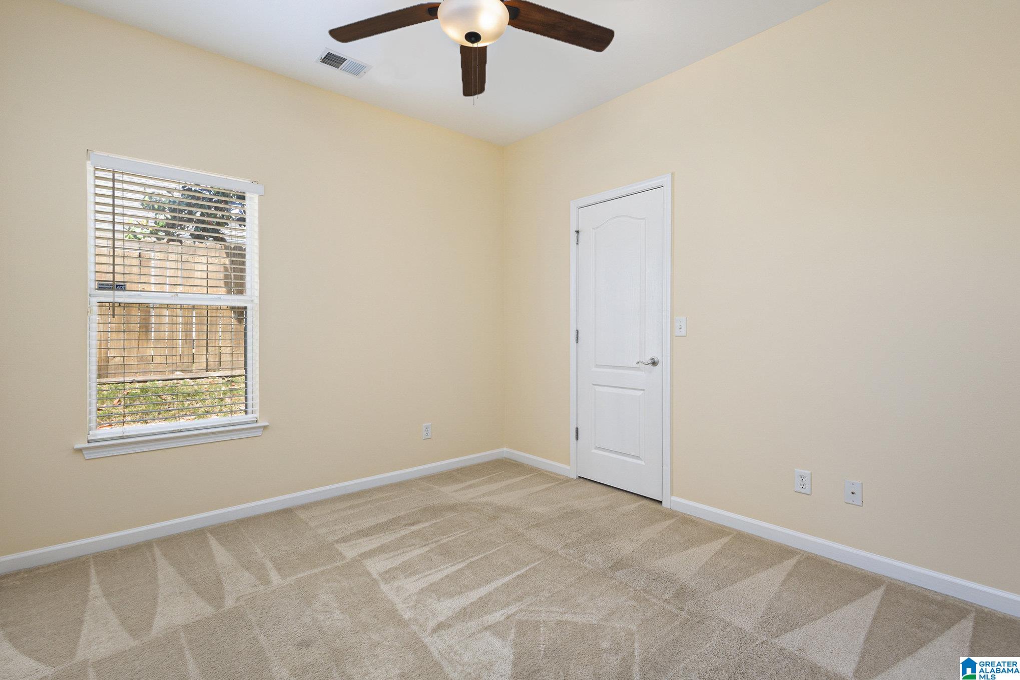 303 High Ridge Court Pelham, AL 35124 - Photo 13 of 19