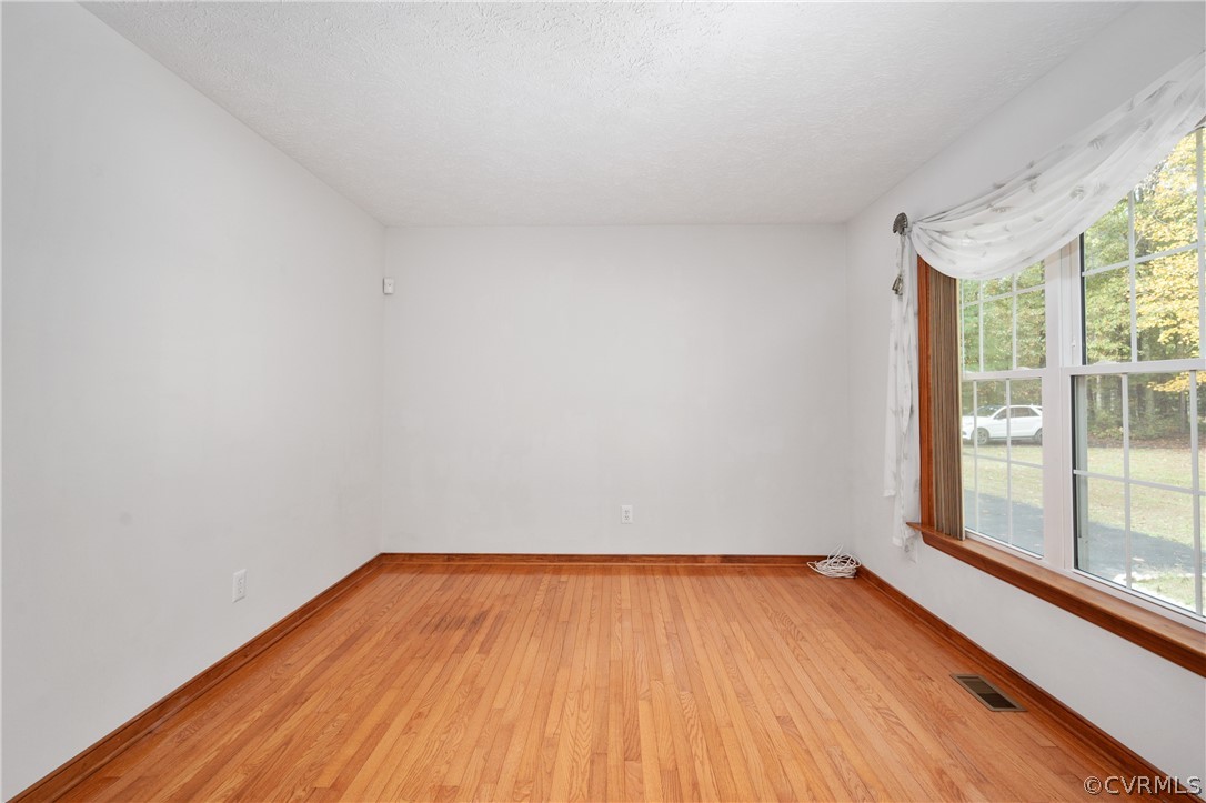 764 Dorrell Road Aylett, VA 23009 - Photo 16 of 50 Gallery Image 16