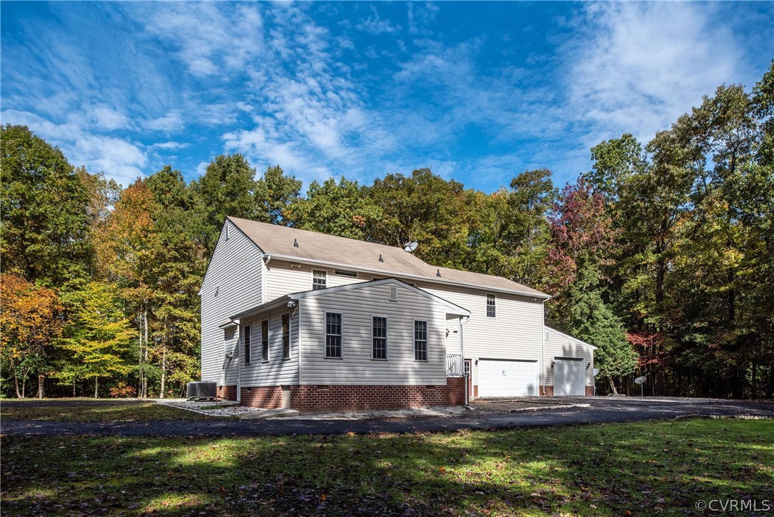 764 Dorrell Road Aylett, VA 23009 - Photo 9 of 50 Gallery Image 9