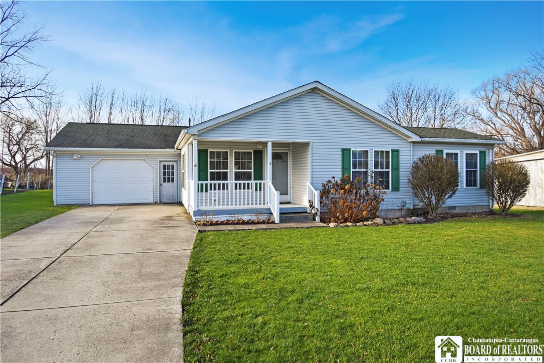 7 Loomis Street Ripley, NY 14775 - Photo 1 of 1