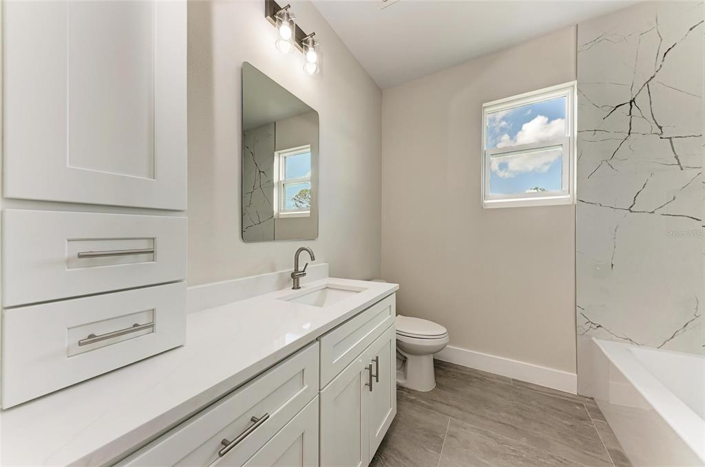 5322 Syracuse Road Venice, FL 34293 - Photo 40 of 53 Gallery Image 40