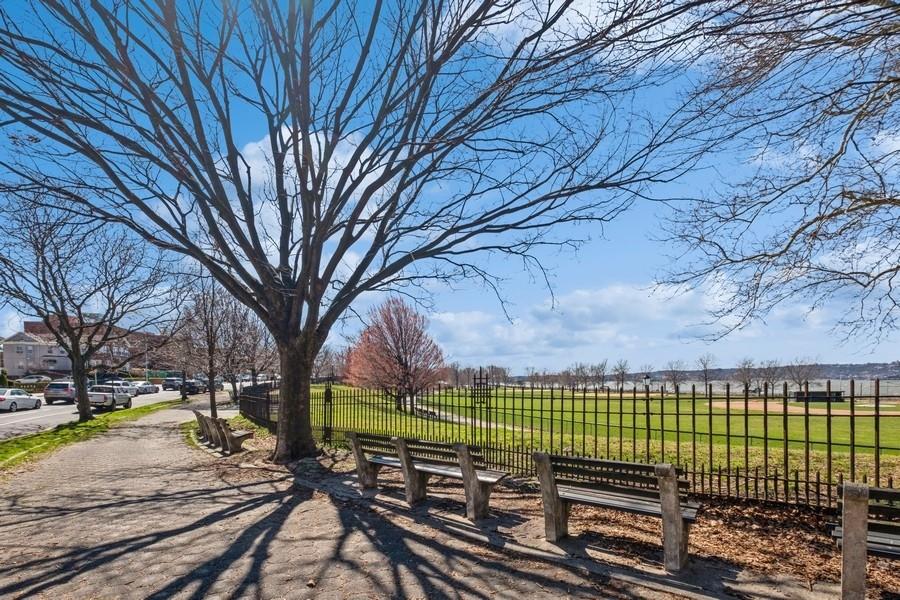 7259 Shore Road, Unit 6L Brooklyn, NY 11209 - Photo 18 of 19