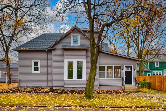 $229,900 | 27 North Comstock Street, Wabash, IN 46992
