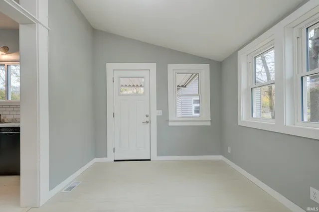 $229,900 | 27 North Comstock Street, Wabash, IN 46992