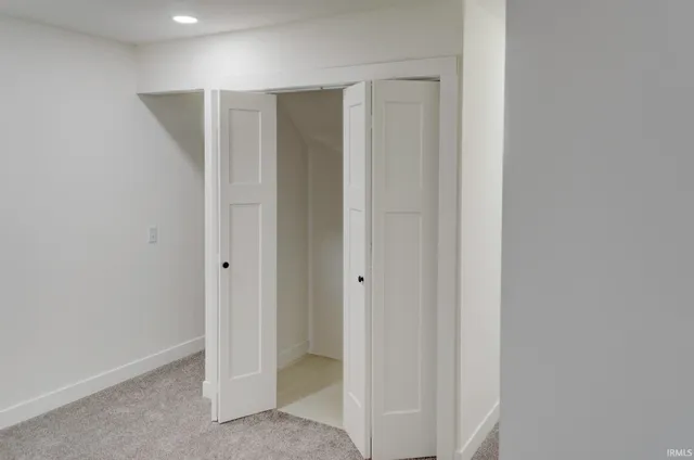 $229,900 | 27 North Comstock Street, Wabash, IN 46992