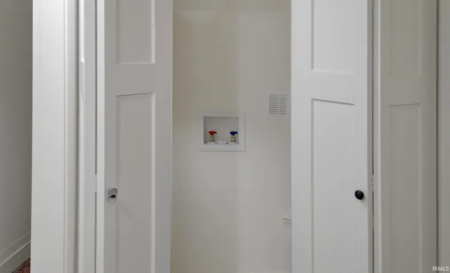 $229,900 | 27 North Comstock Street, Wabash, IN 46992