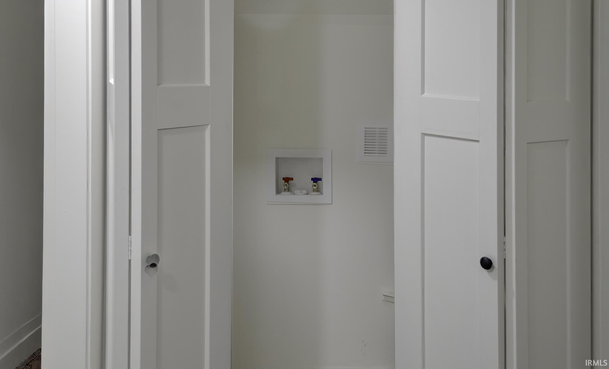 27 North Comstock Street Wabash, IN 46992 - Photo 28 of 36