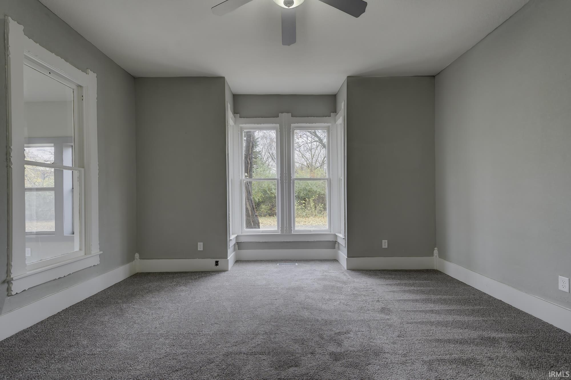 27 North Comstock Street Wabash, IN 46992 - Photo 6 of 36