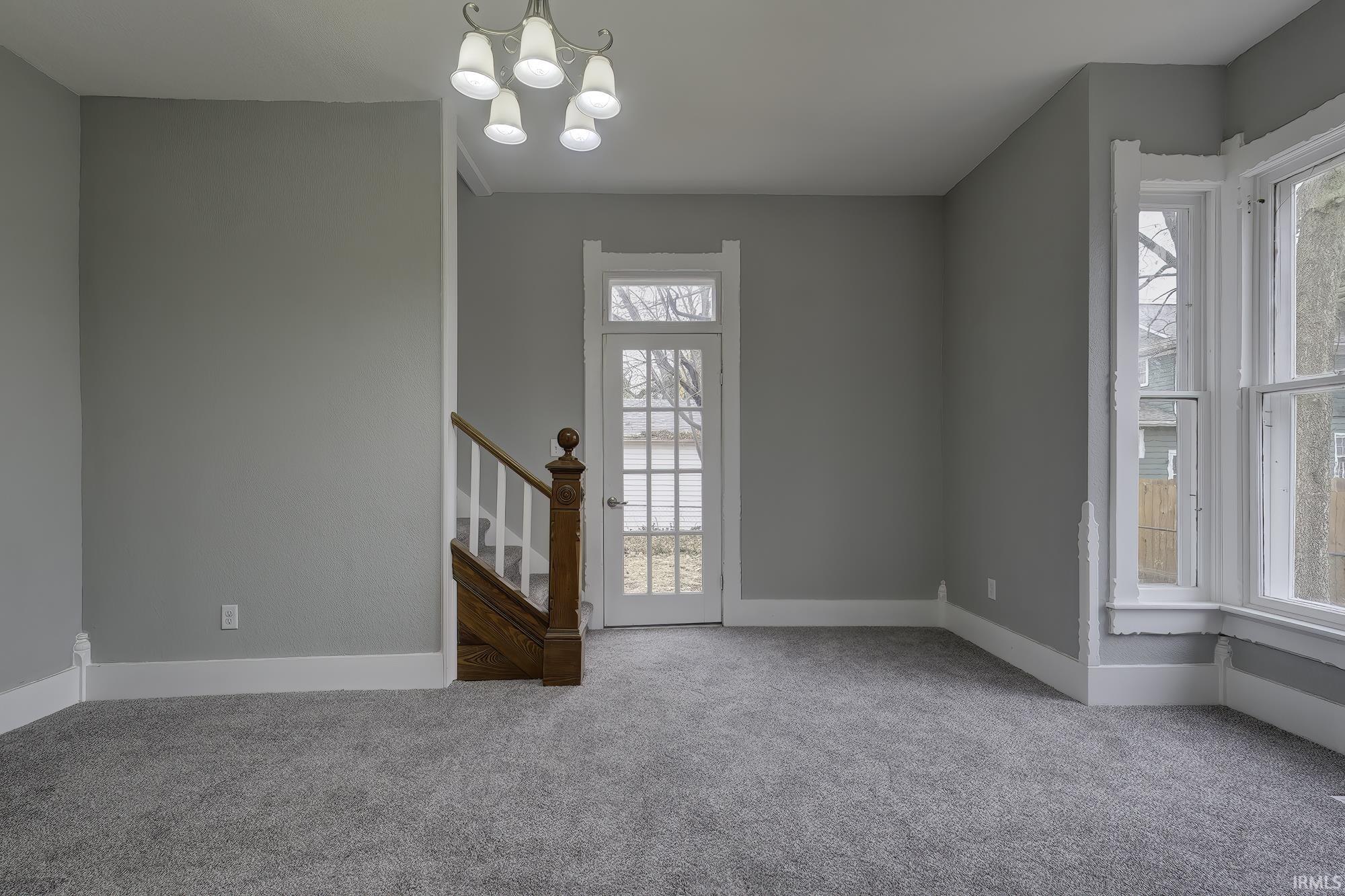 27 North Comstock Street Wabash, IN 46992 - Photo 8 of 36