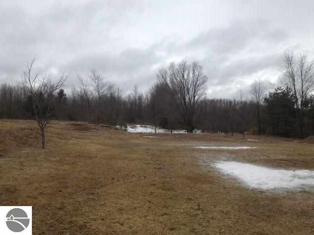 1260 East 46 Road Cadillac, MI 49601 - Photo 12 of 18 1743862-11.JPG