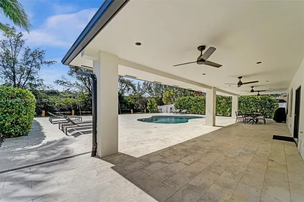 $8,000 | 915 Northwest 7th Street, Dania Beach, FL 33004