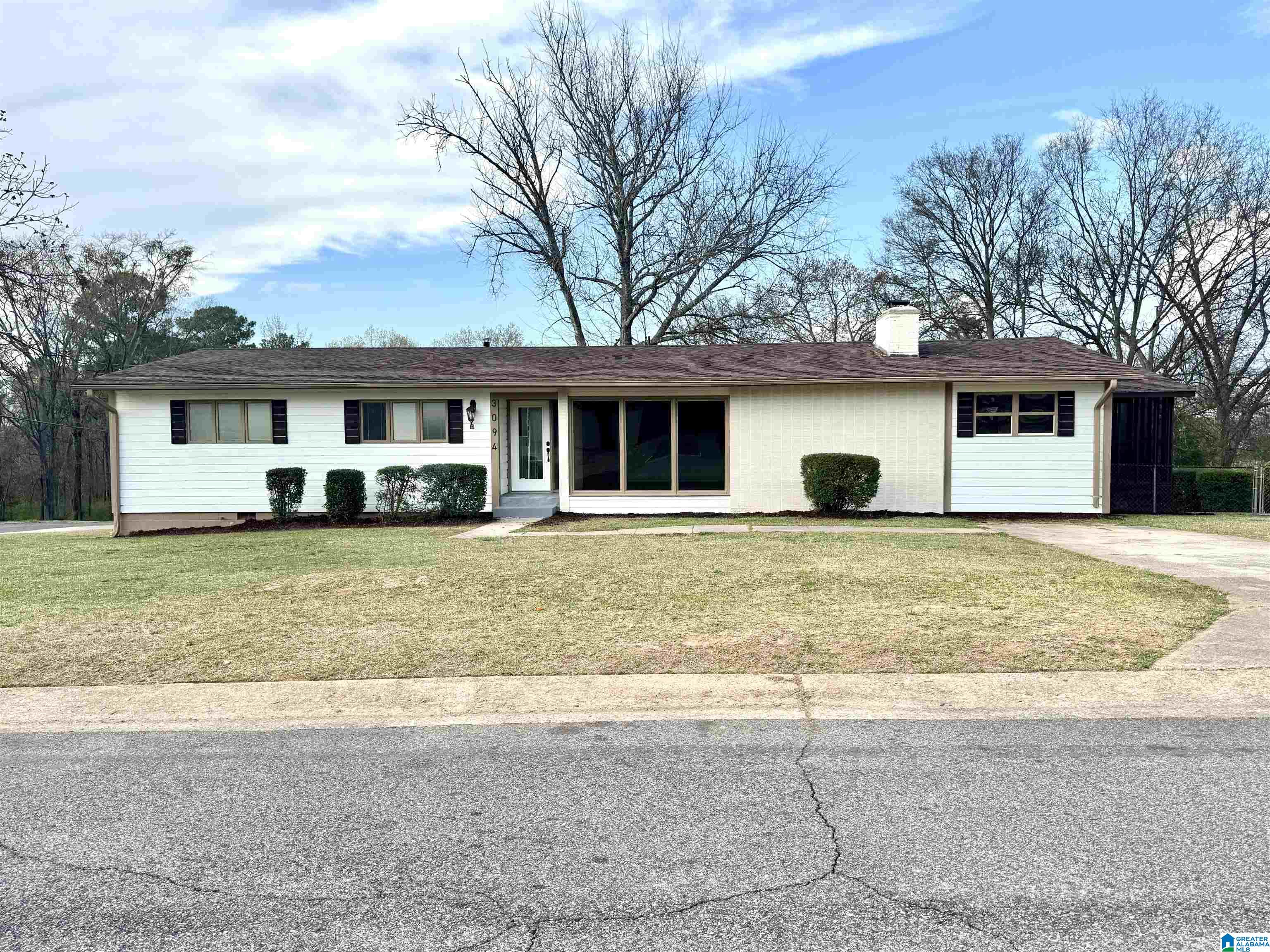 3094 Wenonah Park Road Southwest Birmingham, AL 35211 - Photo 4 of 43