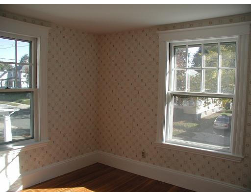 19 Evans Road Peabody, MA 01960 - Photo 9 of 10 Gallery Image 9