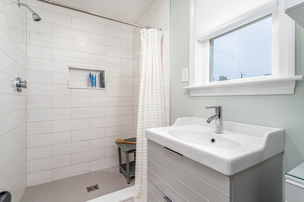 170 North Common Road, Unit 170 Westminster, MA 01473 - Photo 18 of 39