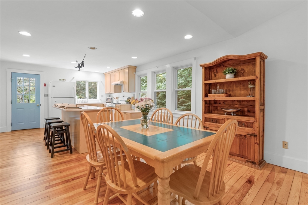 27 Longview Drive Orleans, MA 02653 - Photo 12 of 37