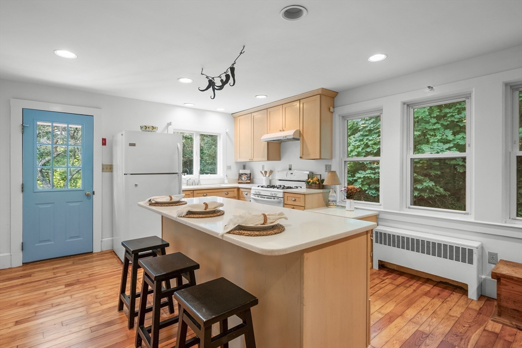 27 Longview Drive Orleans, MA 02653 - Photo 10 of 37