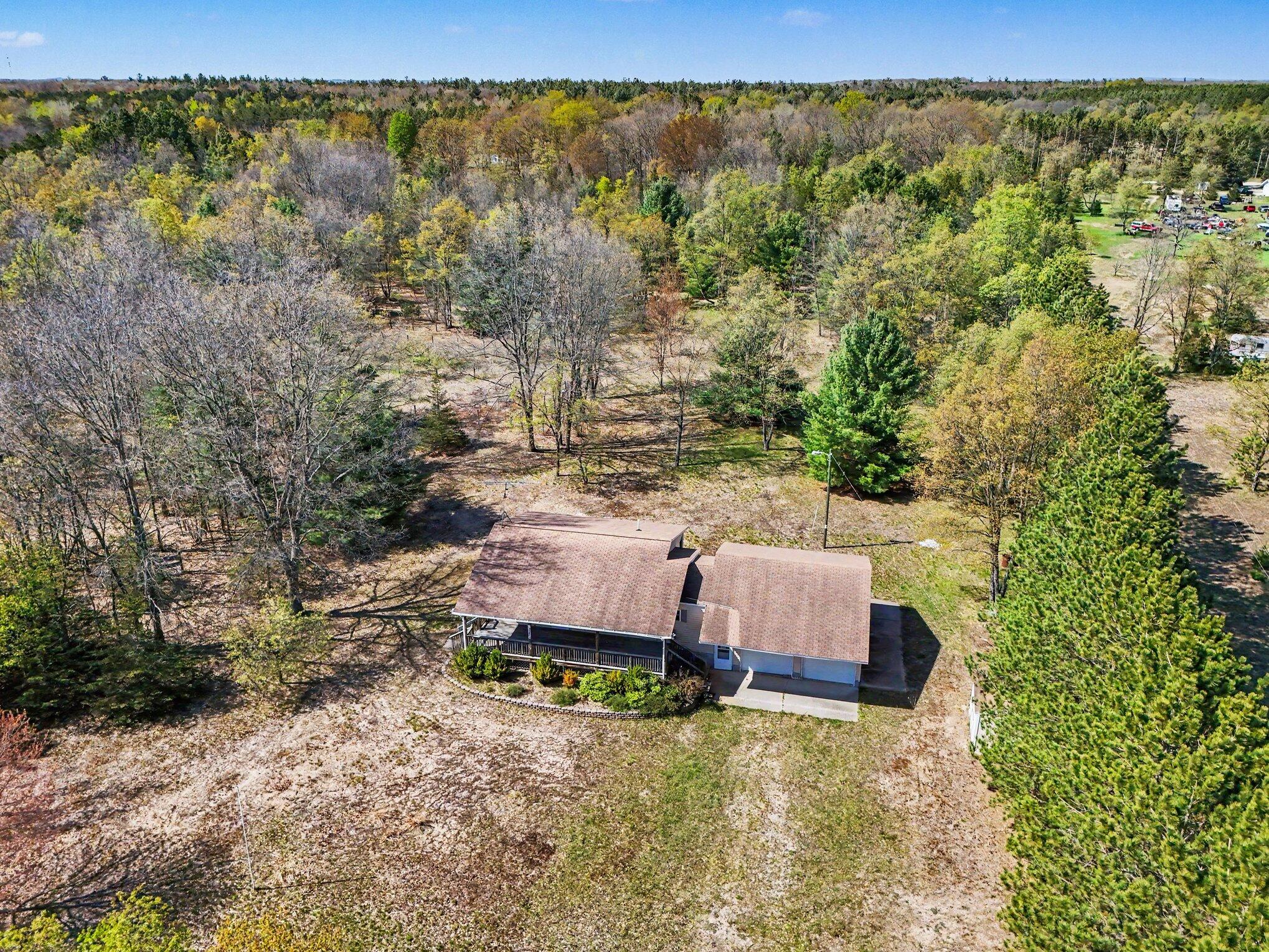 9819 North Tuttle Road Free Soil, MI 49411 - Photo 1 of 12 file_4509