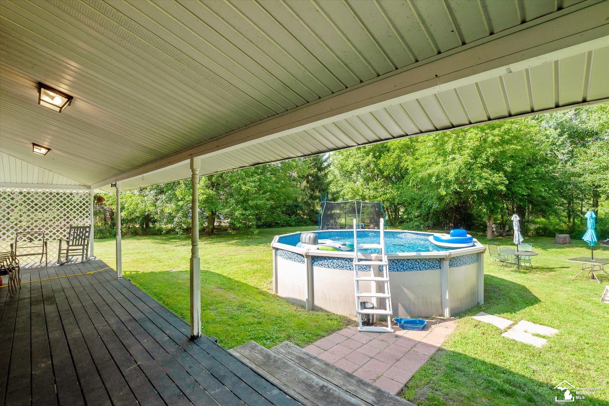 2293 East Hurd Road Monroe, MI 48162 - Photo 48 of 63 50115826-47.JPG