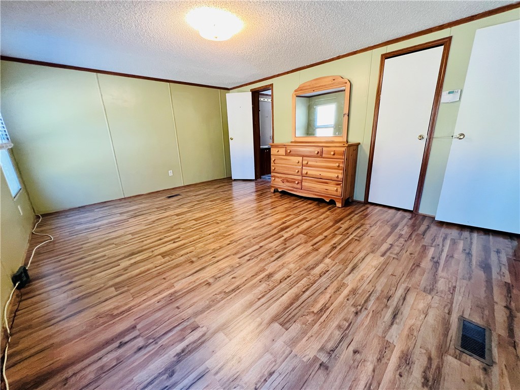 1973 County Rd S-01-40 Abbeville, SC 29620 - Photo 20 of 50 MASTER BEDROOM