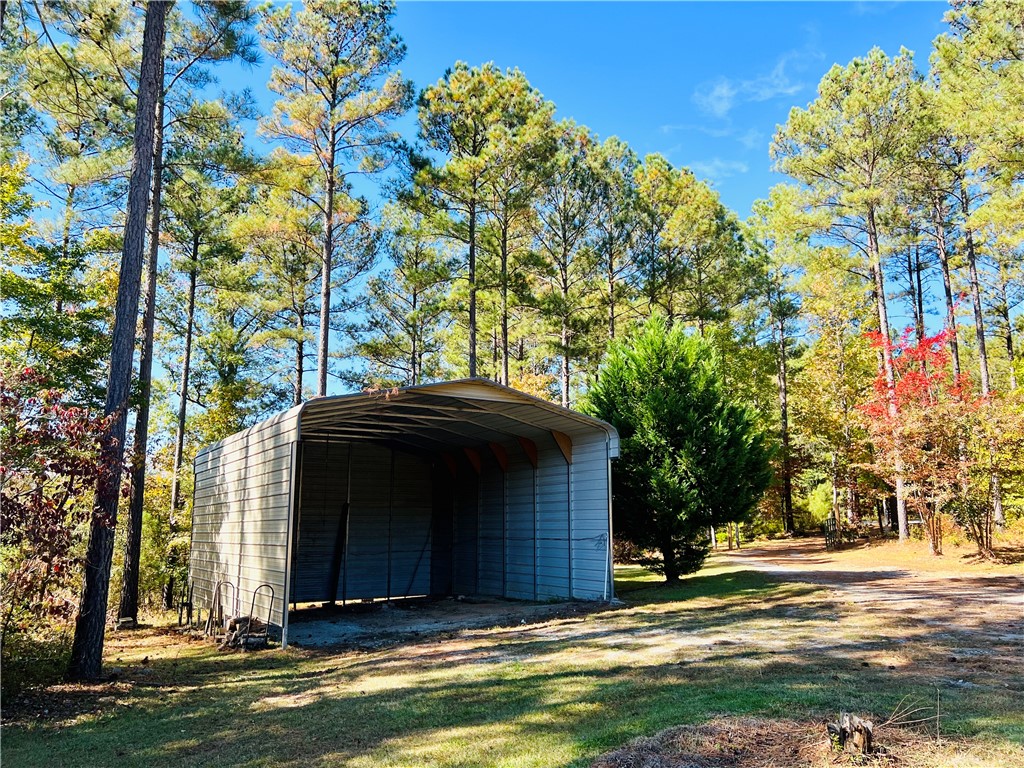 1973 County Rd S-01-40 Abbeville, SC 29620 - Photo 44 of 50 RV GARAGE
